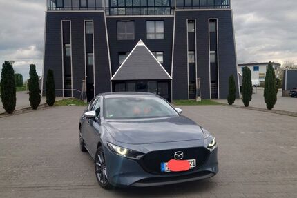 Mazda 3 28.000 km 18.450 € Mainz 55116