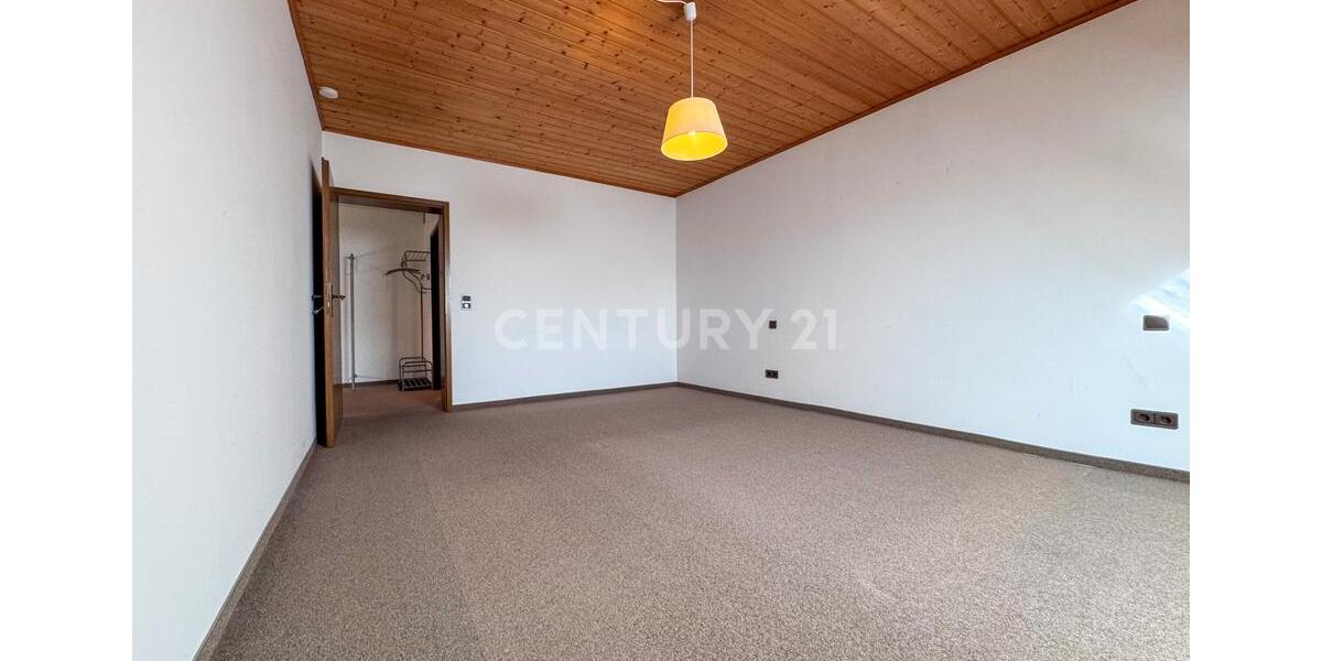 Etagenwohnung Bad Staffelstein - 4 Zimmer, 120 m&sup2;, 790&euro; | Angebot:25432019