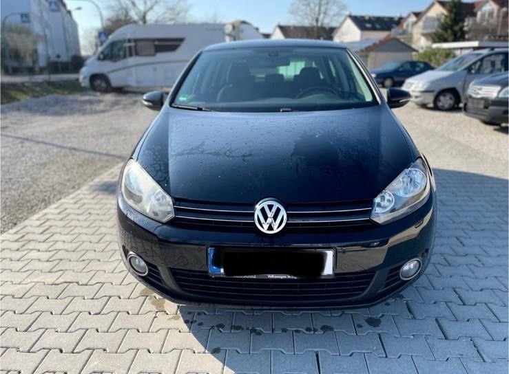 VW Golf 98.500 km 7.000 &euro; Augsburg 86154