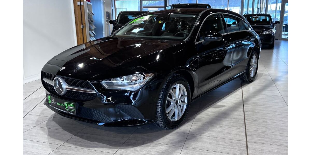Mercedes-Benz CLA 180 Shooting Brake 51.053 km 19.980 &euro; Dresden 01328