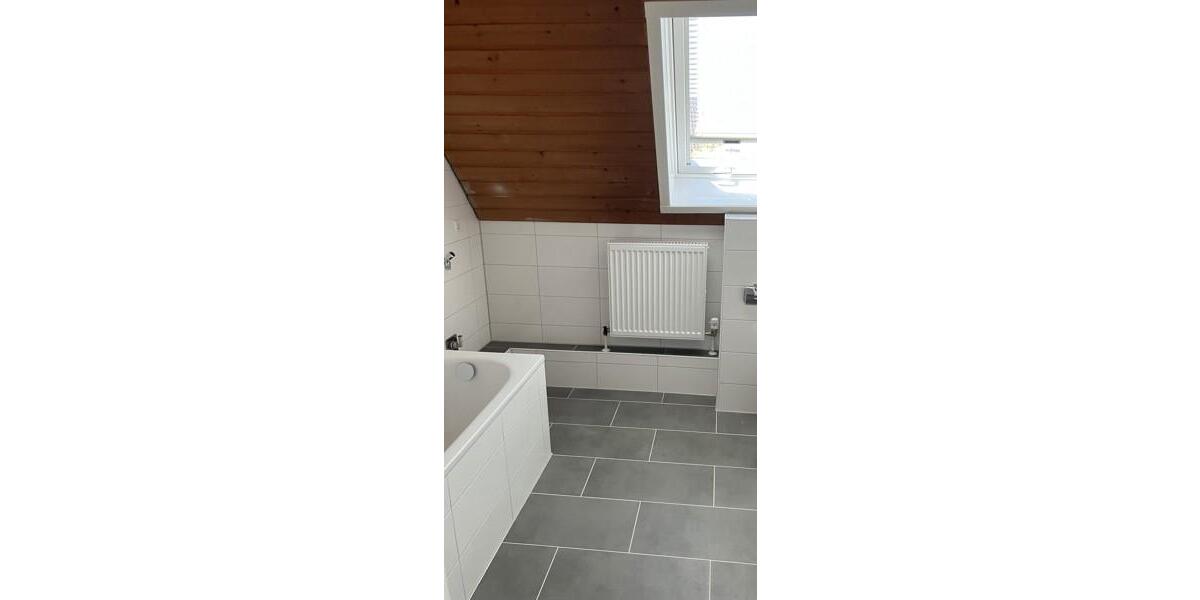 Dachgeschoßwohnung Kornwestheim - 3 Zimmer, 114 m&sup2;, 1.487&euro; | Angebot:22042128