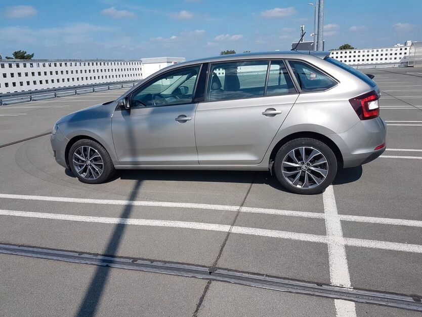 Skoda Rapid 67.600 km 13.690 € Berlin 13435