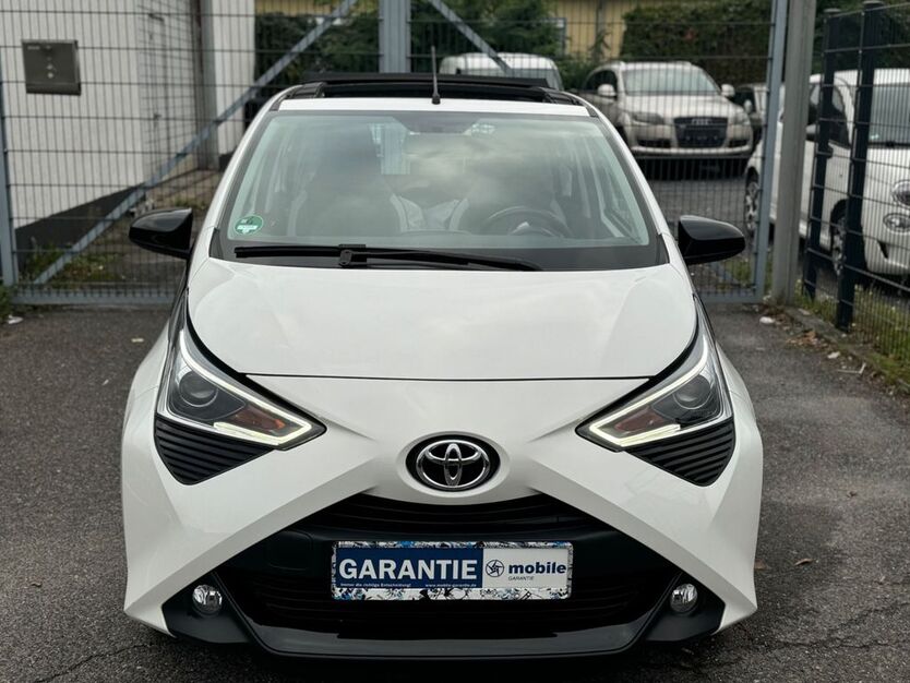 Toyota Aygo (X) 53.298 km 9.449 € Leverkusen 51381