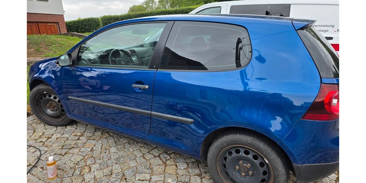 VW Golf 200.000 km 2.800 &euro; Naumburg 06618