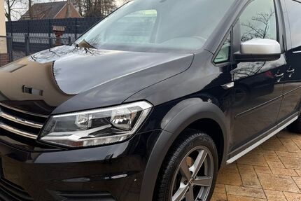 VW Caddy 139.842 km 18.900 &euro; Versmold 33775