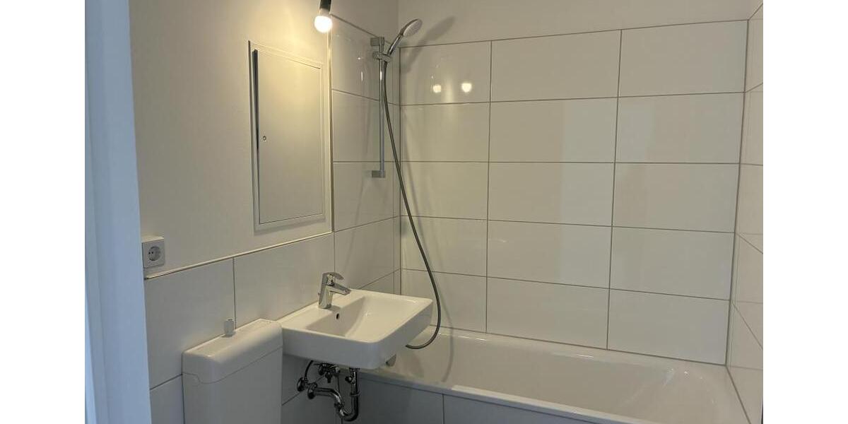 Etagenwohnung Cottbus Brunschwig - 3 Zimmer, 57 m&sup2;, 375&euro; | Angebot:25349423