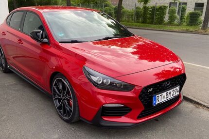 Hyundai i30 98.500 km 18.999 &euro; Reutlingen 72764