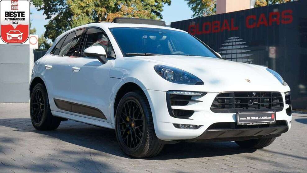 Porsche Macan 178.000 km 33.885 € Hamburg 22453