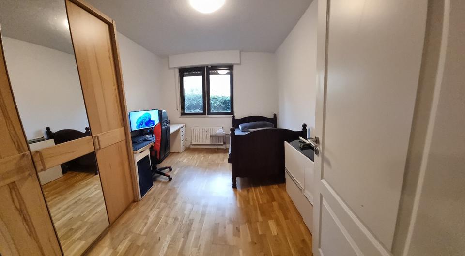 4-Zimmer-Erdgeschosswohnung mit Terrasse& TG platz Provisionsfrei 4 zimmer