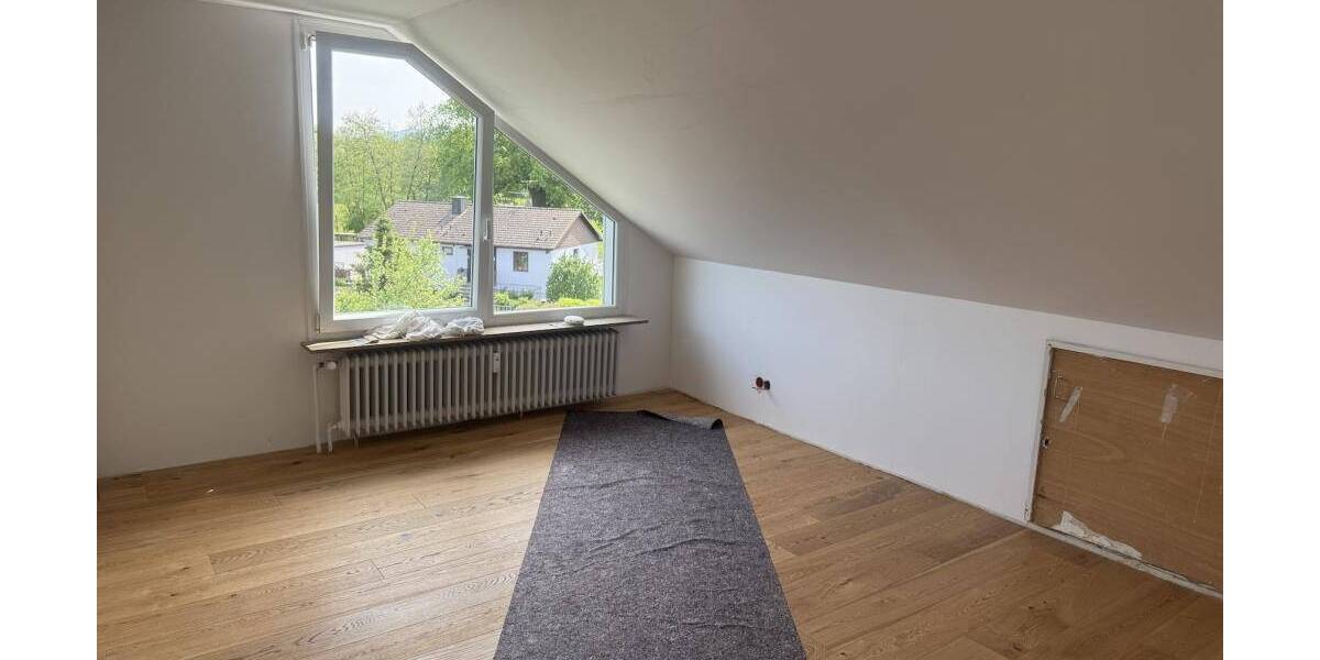 Etagenwohnung March-Holzhausen Holzhausen - 3 Zimmer, 81 m&sup2;, 1.050&euro; | Angebot:26378427