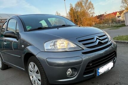 Citroen C3 33.000 km 4.200 &euro; Eningen unter Achalm 72800