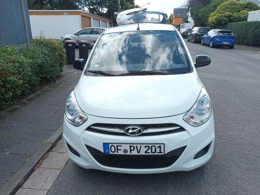 i10