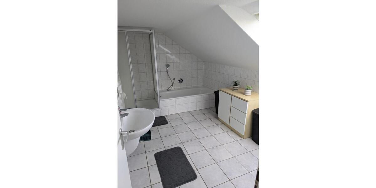 Dachgeschoßwohnung Herzebrock-Clarholz Clarholz - 2 Zimmer, 75 m&sup2;, 575&euro; | Angebot:25369308