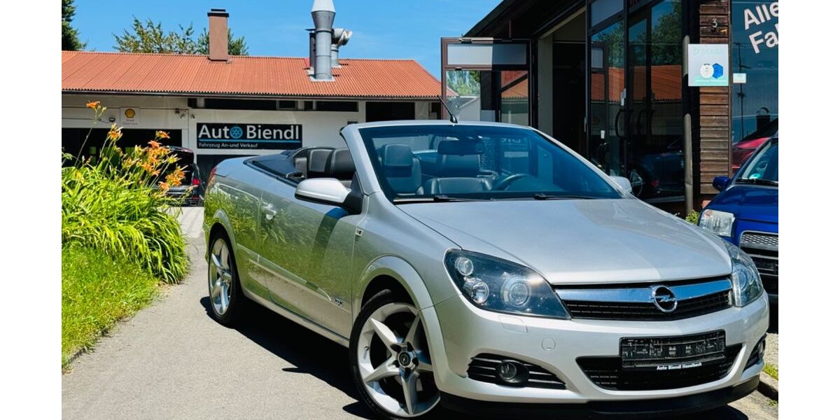 Opel Astra 61.874 km 11.999 € Haselbach 94354