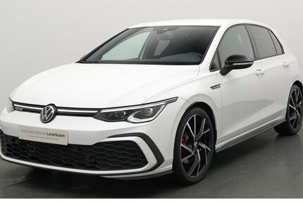 VW Golf 24.296 km 32.480 &euro; Leverkusen 51379