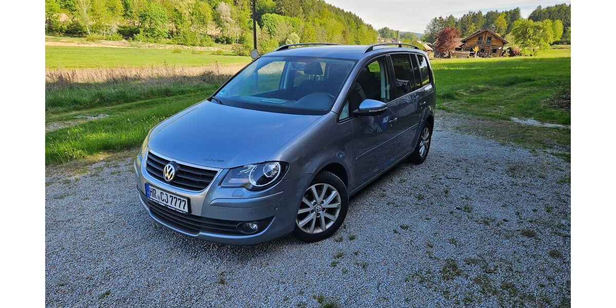 VW Touran 239.000 km 4.000 &euro; Waffenbrunn 93494