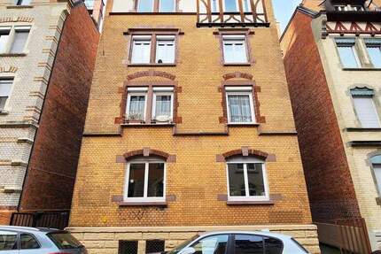 Citynahe Altbau-Etage mit 180°-Blick gesucht? Et voilà ... 4 zimmer