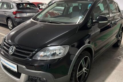 VW Golf 134.532 km 2.999 &euro; München 81825