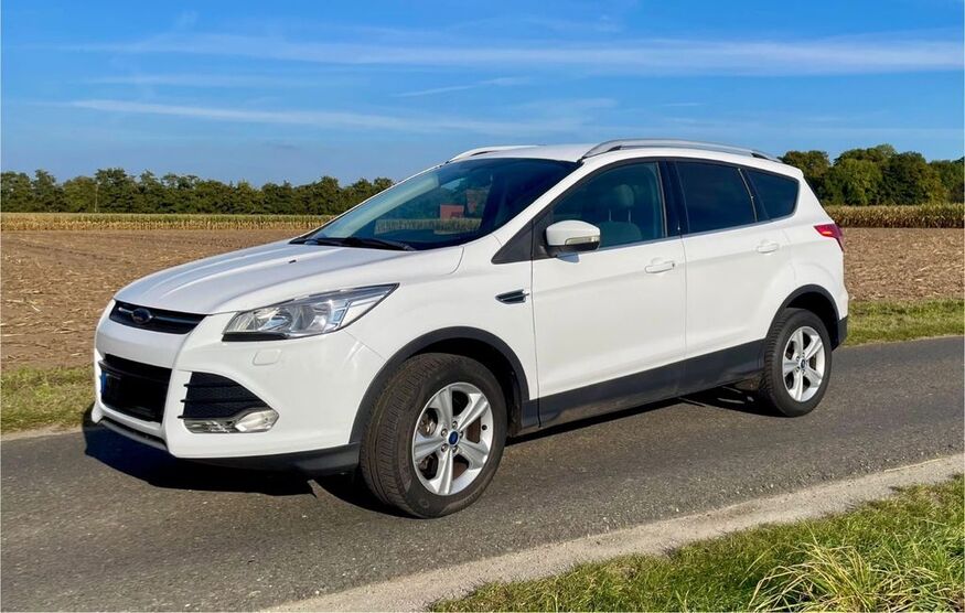 Ford Kuga 153.000 km 10.900 € Telgte 48291