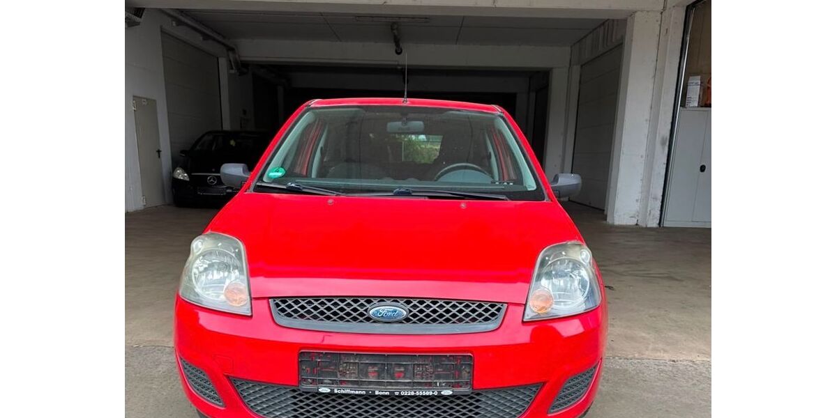 Ford Fiesta 176.000 km 1.300 &euro; Brühl 50321