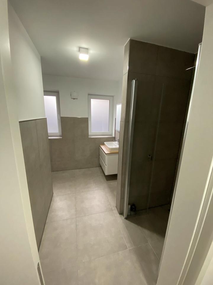 3-Zimmer-EG-Wohnung EBK 2 Bezug