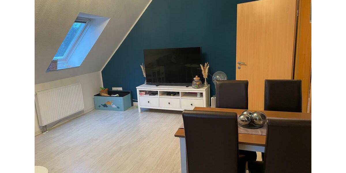 Dachgeschoßwohnung Großenkneten - 3 Zimmer, 65 m&sup2;, 695&euro; | Angebot:25348910