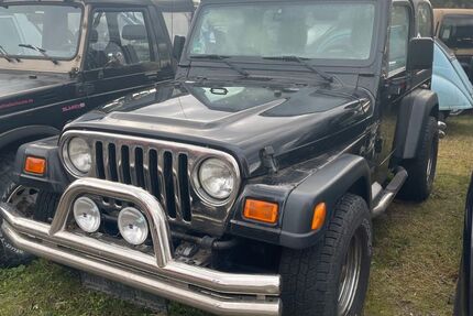 Jeep Wrangler 120.000 km 17.885 € Trebbin 14959