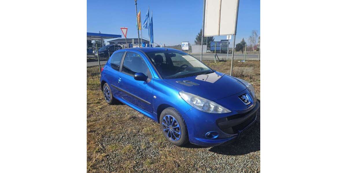 Peugeot 206 168.000 km 2.100 &euro; Crimmitschau 08451
