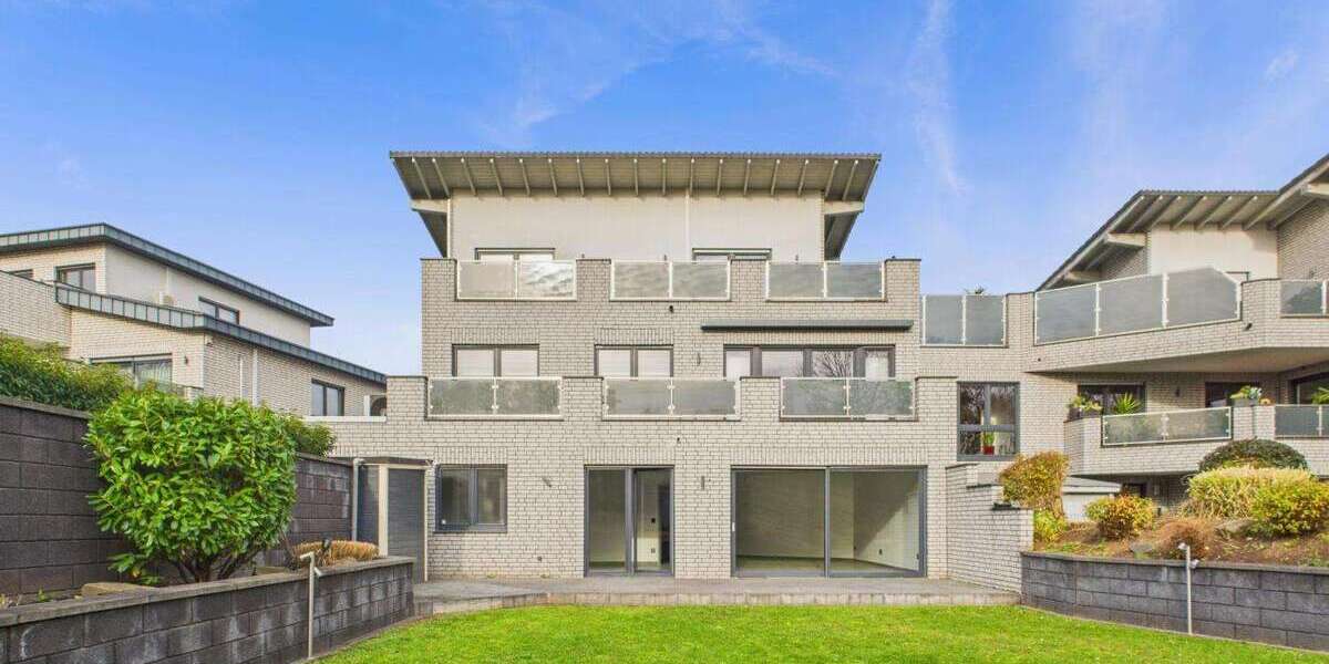 Haus zum Mieten in Pulheim 3.000 € 291.68 m² 5 zimmer