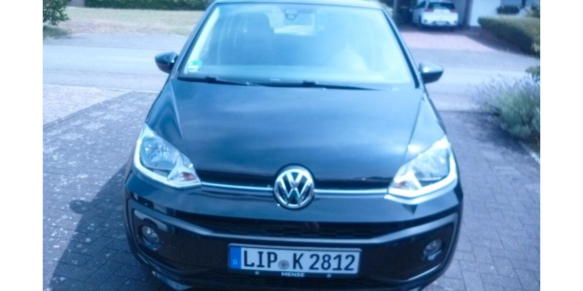 VW up! 73.000 km 7.890 &euro; Augustdorf 32832