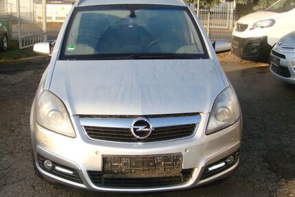 Opel Zafira 229.000 km 1.950 &euro; Erlensee 63526