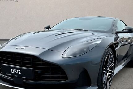 Aston Martin DB12