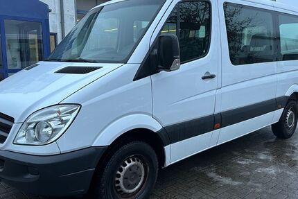 Mercedes-Benz Sprinter 176.000 km 10.472 &euro; Kiel 24145