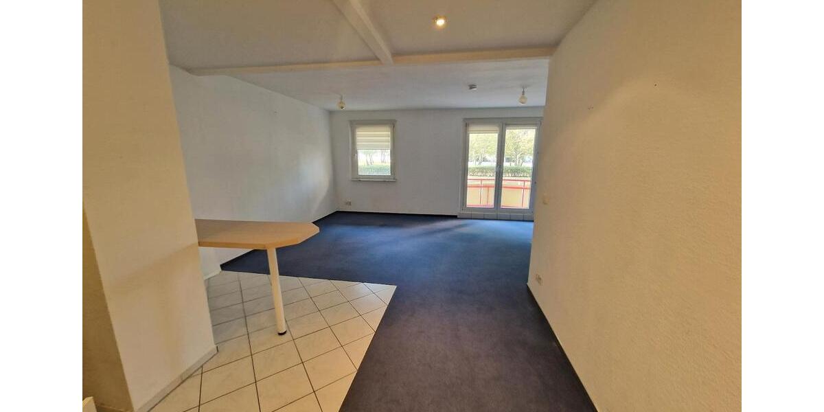 **FRISCH RENOVIERT**1-Zimmer-Wohnung Balkon Bad mit Wanne EBK Fußbodenheizungab 15.03. 1 zimmer