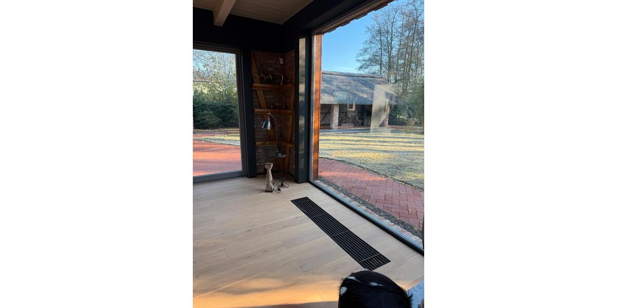 EXCLUSIVES REETDACH-LANDHAUS Nähe Hamburg 5 zimmer