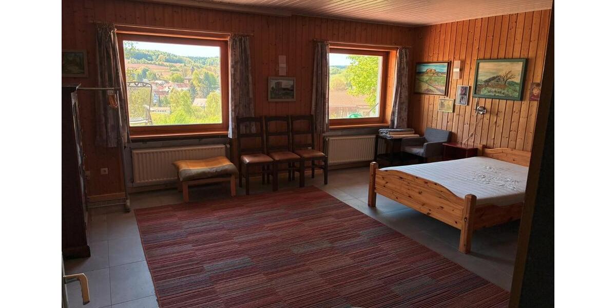 Einfamilienhaus Bad Hersfeld - 9 Zimmer, 180 m&sup2;, 299.000&euro; | Angebot:26926526