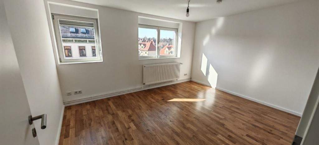 Etagenwohnung Dresden Naußlitz - 5 Zimmer, 174 m&sup2;, 1.825&euro; | Angebot:25387244