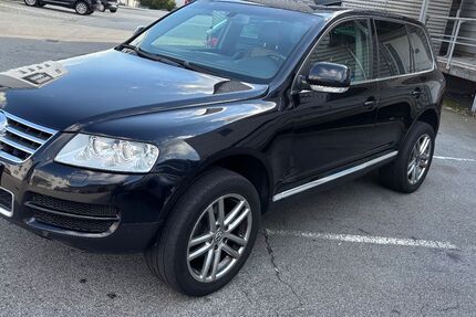VW Touareg 261.000 km 5.700 € Passau 94036