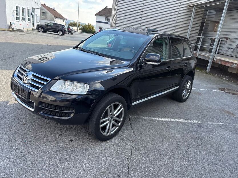 VW Touareg 261.000 km 5.700 € Passau 94036