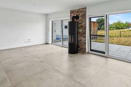 Haus Bad Windsheim - 4.5 Zimmer, 153 m&sup2;, 549.000&euro; | Angebot:26560910
