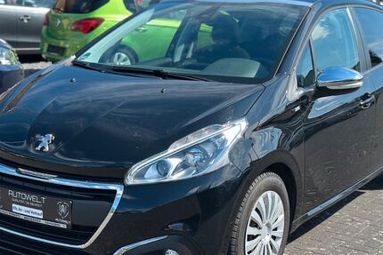 Peugeot 208 165.000 km 3.500 &euro; Euskirchen/Wüschheim 53881