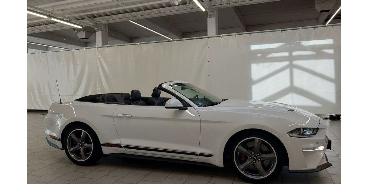 Ford Mustang 41.700 km 45.990 &euro; Mönchengladbach 41066