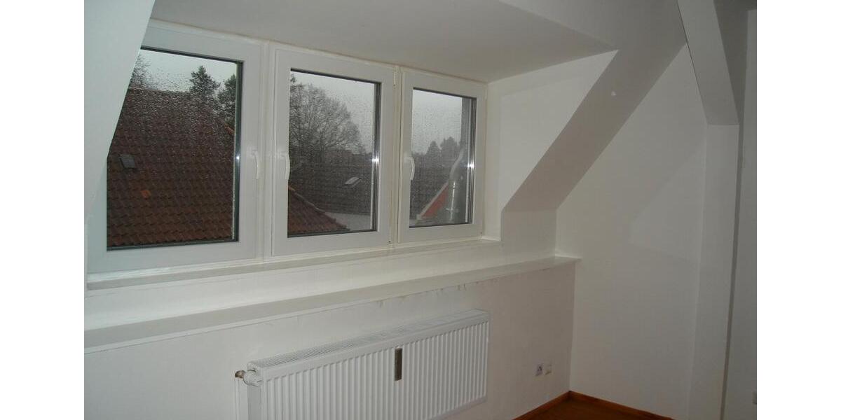 Etagenwohnung Preetz - 3 Zimmer, 96 m&sup2;, 938&euro; | Angebot:26324230