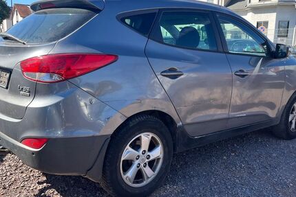 Hyundai ix35 215.000 km 1.700 &euro; Saarlouis 66740