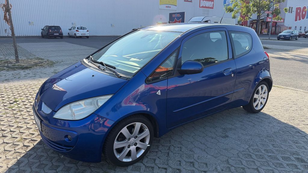 Mitsubishi Colt 160.000 km 2.500 &euro; Berlin 14169