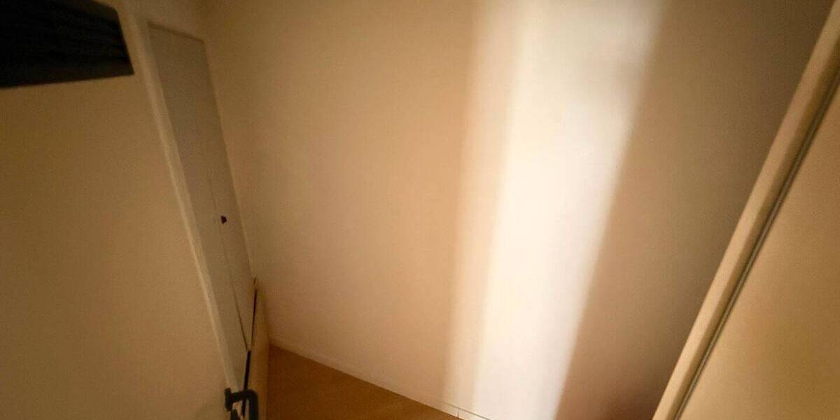 Etagenwohnung Gelsenkirchen Feldmark - 9 Zimmer, 169 m&sup2;, 1.490&euro; | Angebot:26853818
