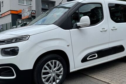 Citroen Berlingo 183.045 km 9.400 &euro; Gelsenkirchen 45899