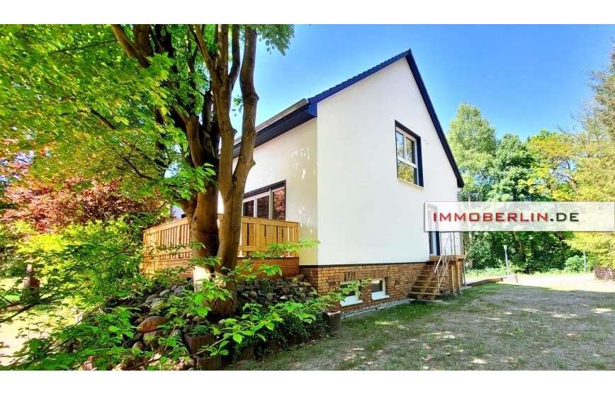 Haus zum Kaufen in Löwenberger Land 611.900 € 182 m²