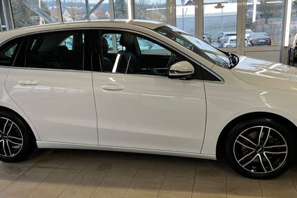 Mercedes-Benz B 220 55.016 km 24.600 &euro; Hollstadt 97618