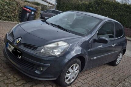 Renault Clio 99.000 km 3.700 &euro; Elsdorf 27404